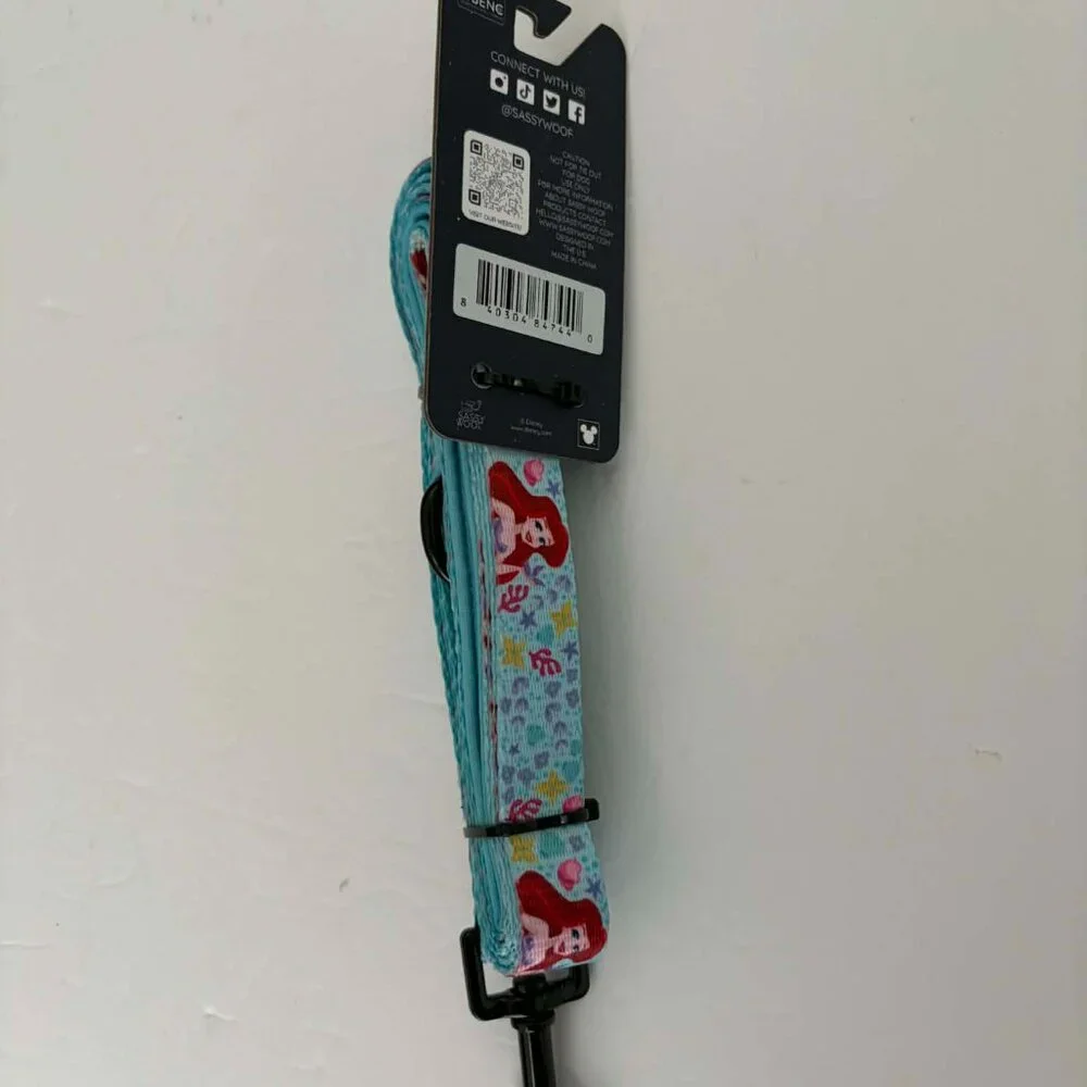 NWT- Sassy Woof Dog Leash - Disney's Ariel